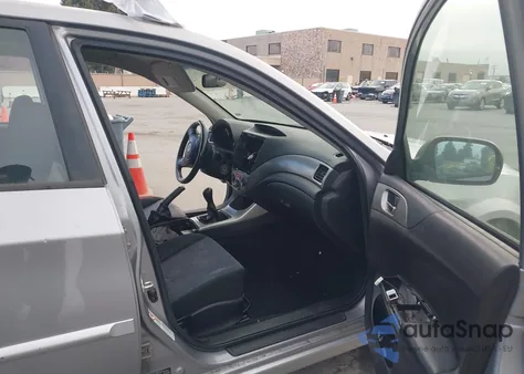 2009 Subaru Impreza Outback Sport z USA, uszkodzony, nr VIN JF1GH636X9G814659